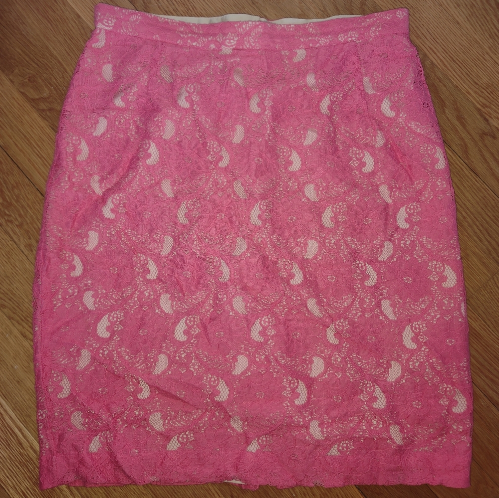 H&M Pink Lace Skirt - Size 10